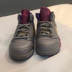 Jordan 5s retro girls toddler size 8.5 c